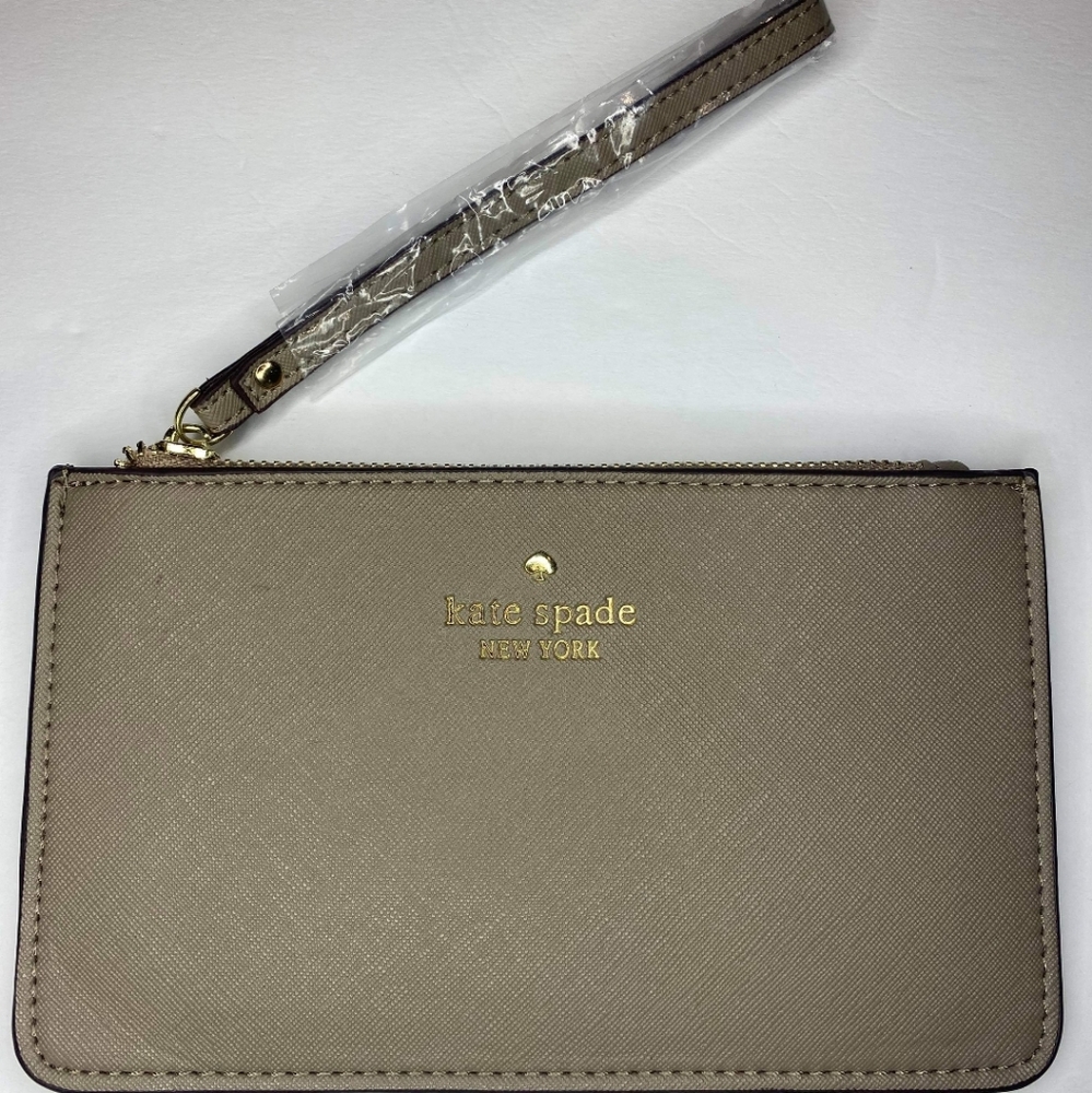 Kate Spade Wristlet ♠️